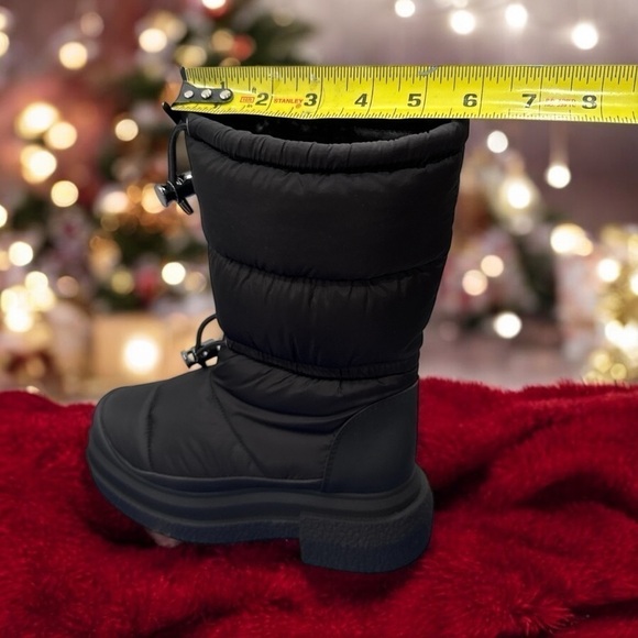 Stuart Weitzman Round Toe Cam SportLift Boots Women's 5.5 B Black Pull-On - Picture 14 of 15